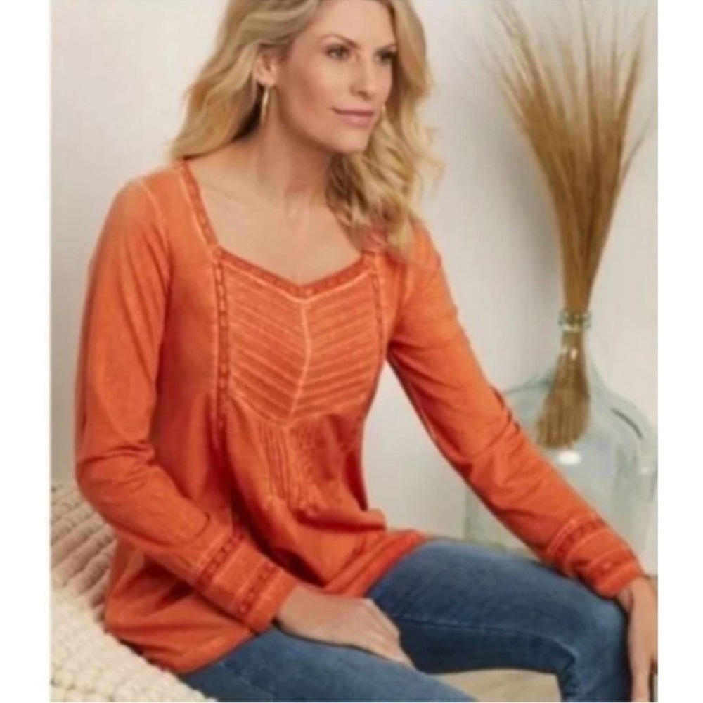 Soft Surroundings Orange Pintuck Top. Size XL. P/M/A
